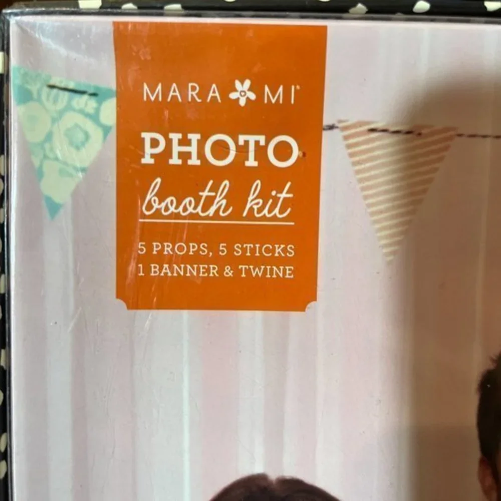 Photo Booth / Picture Taking Kit / Props for Photos (new)‎ (xlist)/party sup)